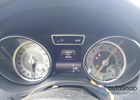 2015 Mercedes-Benz Gla 250 4Matic z USA, uszkodzony, nr VIN WDCTG4GB4FJ095313